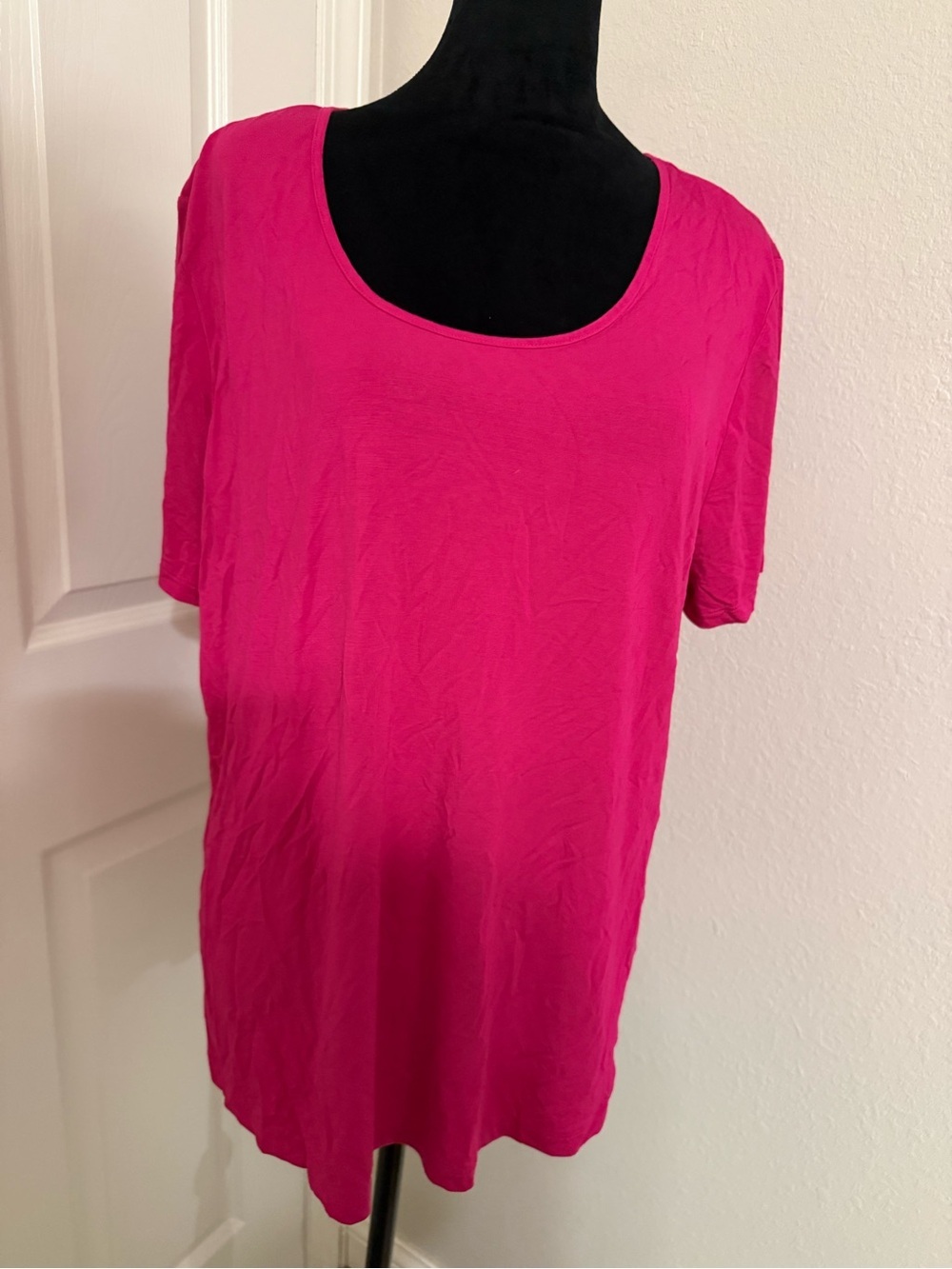 Soma Short Sleeve Scoop Neck Tee - Bright Pink